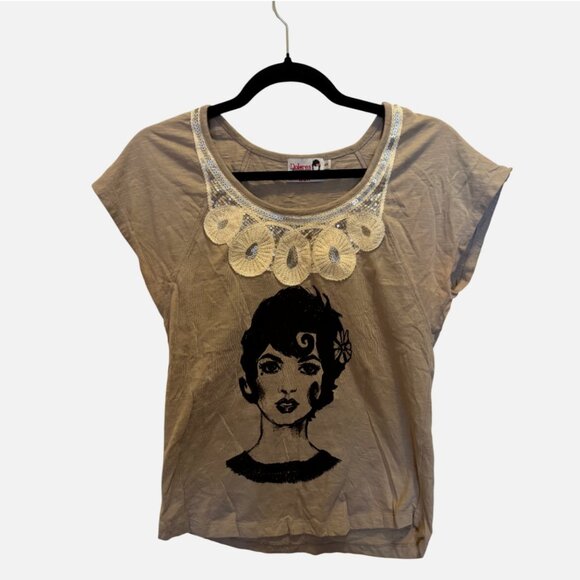 Dolores Promesas Women's T-shirt Grey With Applique: Rare Edition: Size Small - Picture 1 of 6